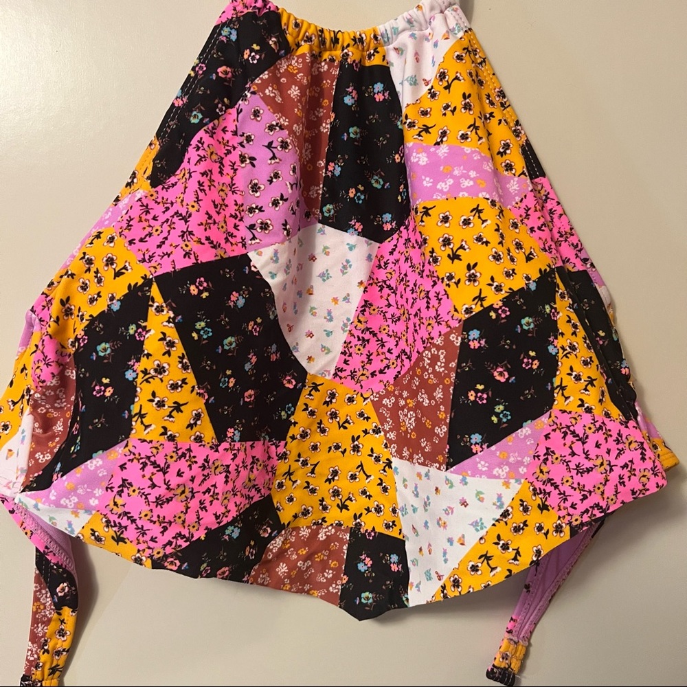 Patchwork Bathing Suit Top - Picture 5 of 6